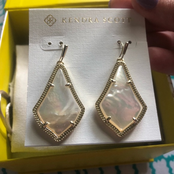 Kendra Scott Earrings - Picture 7 of 7